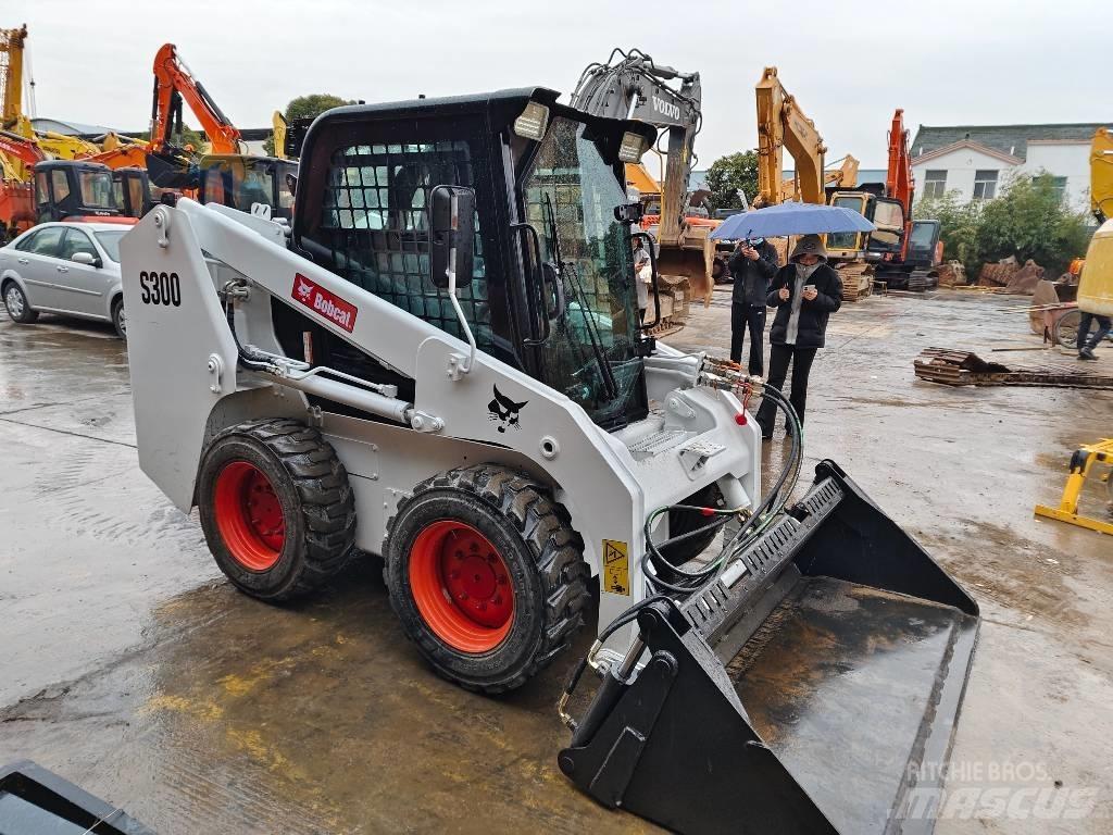 Bobcat S 300 Skid steer mini utovarivači
