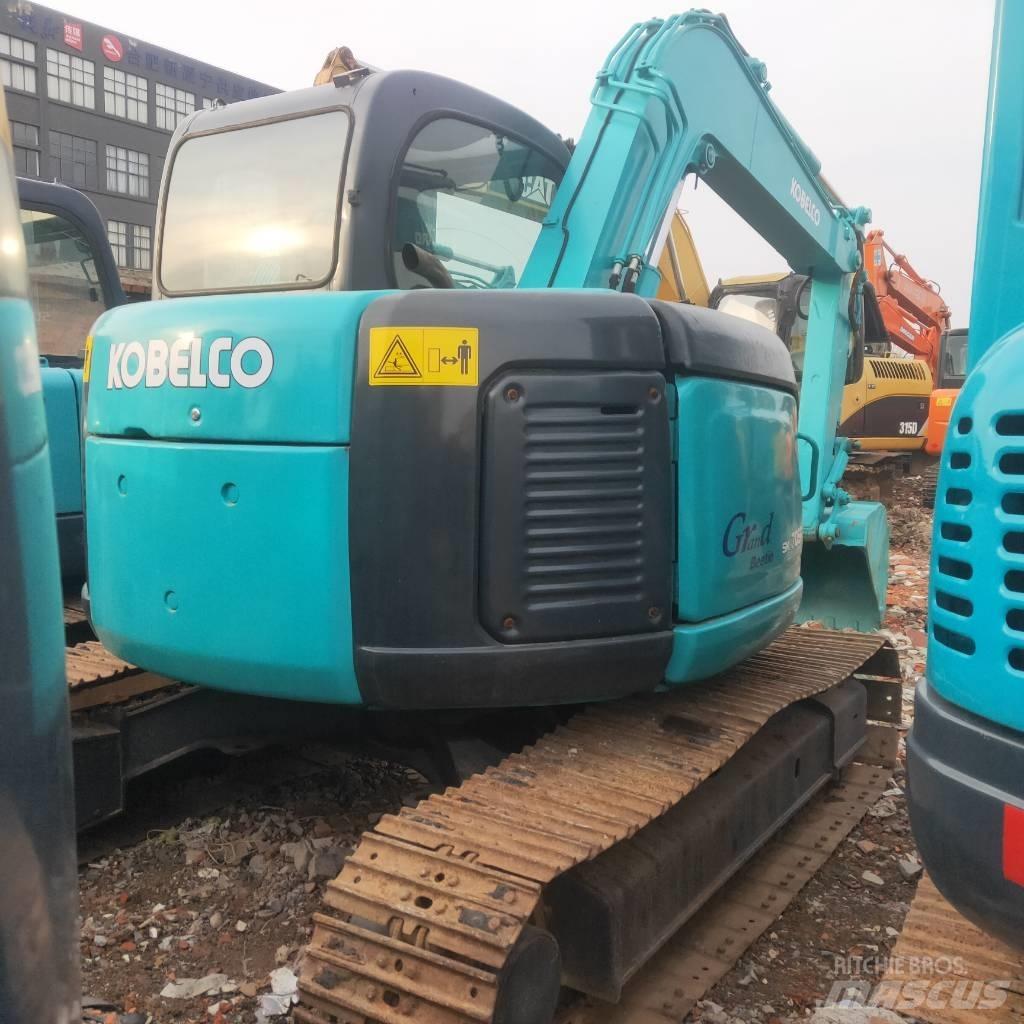 Kobelco SK 70 SR Midi bageri 7t – 12t