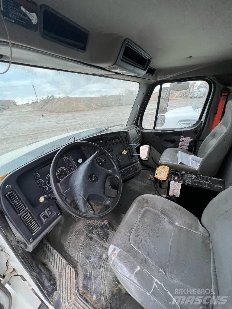 Freightliner SD 114 Ostali kamioni