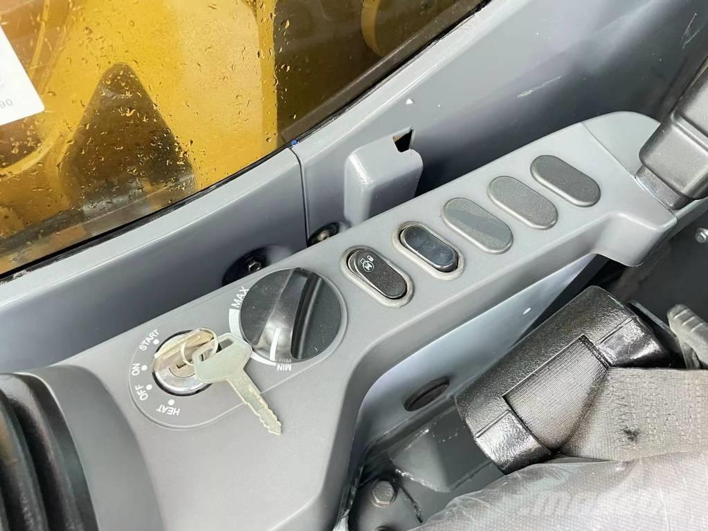 Komatsu PC 240 LC-8 Bageri gusjeničari