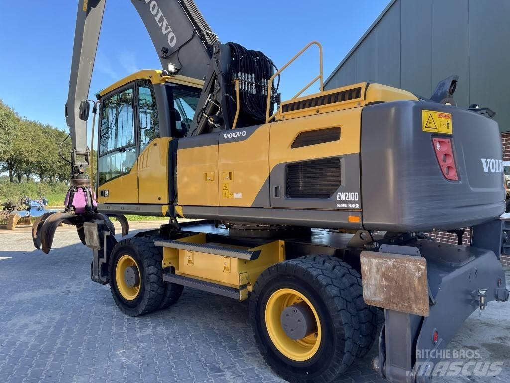 Volvo EW 210 MH Bageri za manipuliranje materijalom / otpadom