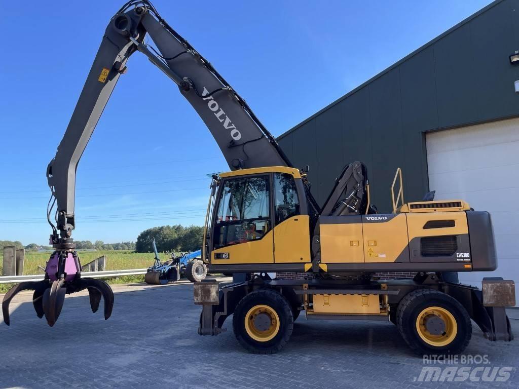 Volvo EW 210 MH Bageri za manipuliranje materijalom / otpadom