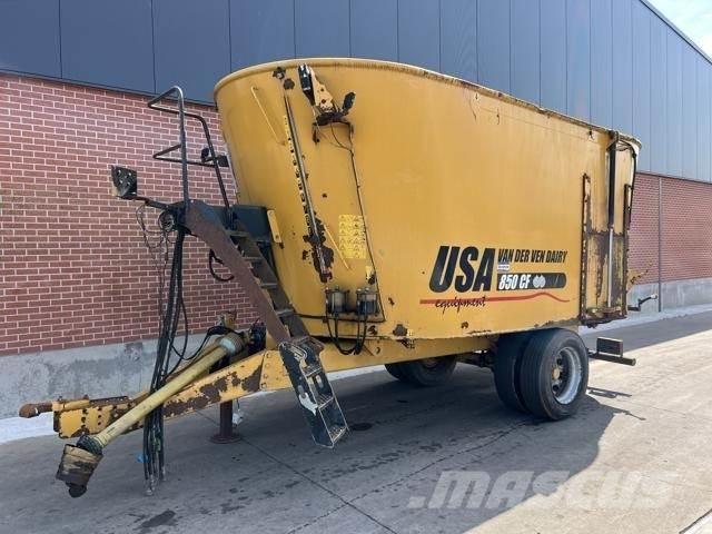  USA 850CF Mikser hranilice