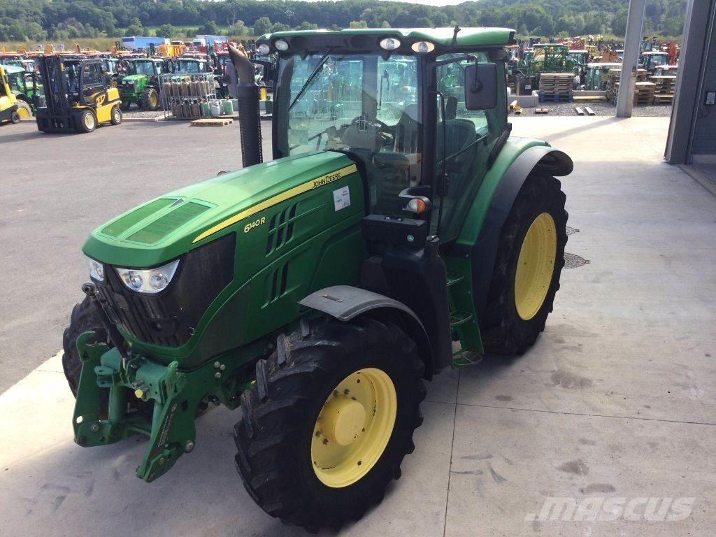 John Deere 6140R Traktori