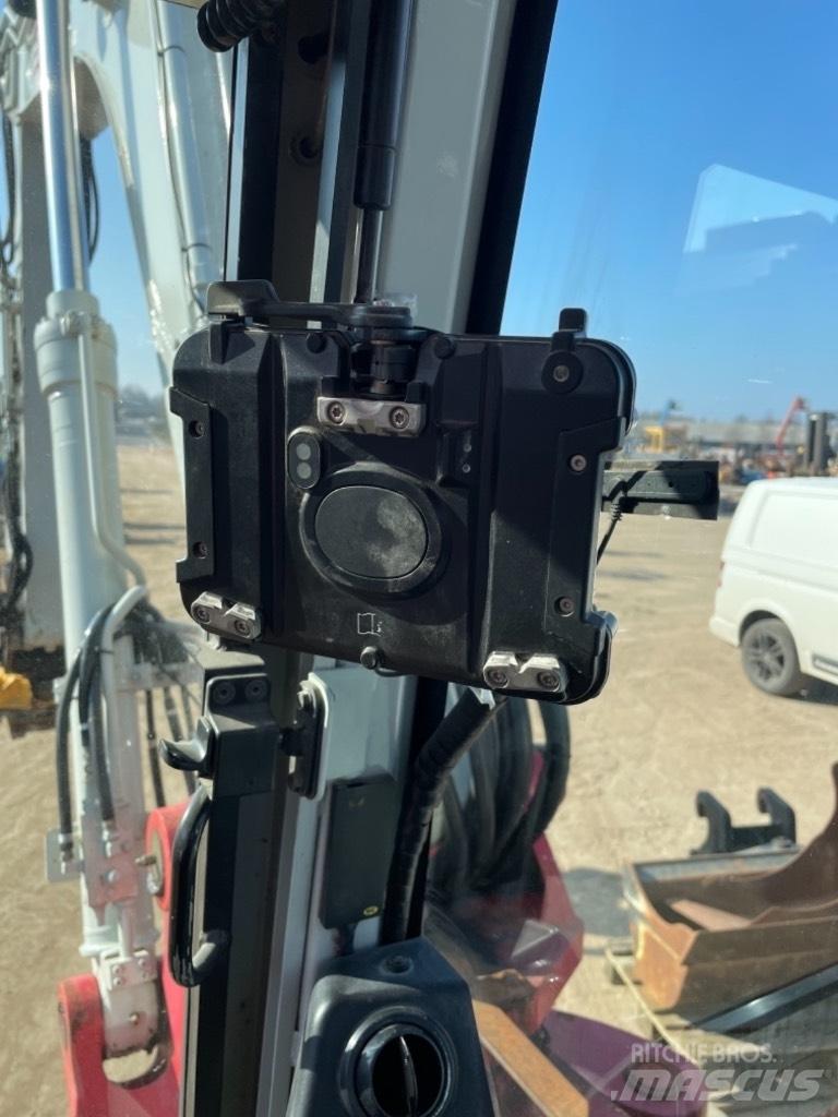 Takeuchi TB 1140 Bageri gusjeničari