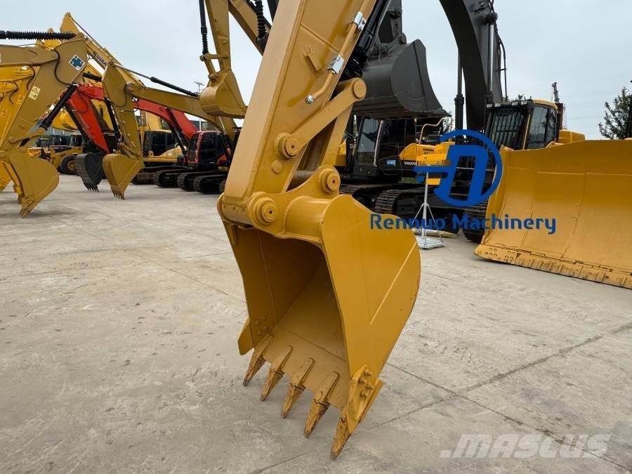 CAT 320D2 Bageri gusjeničari
