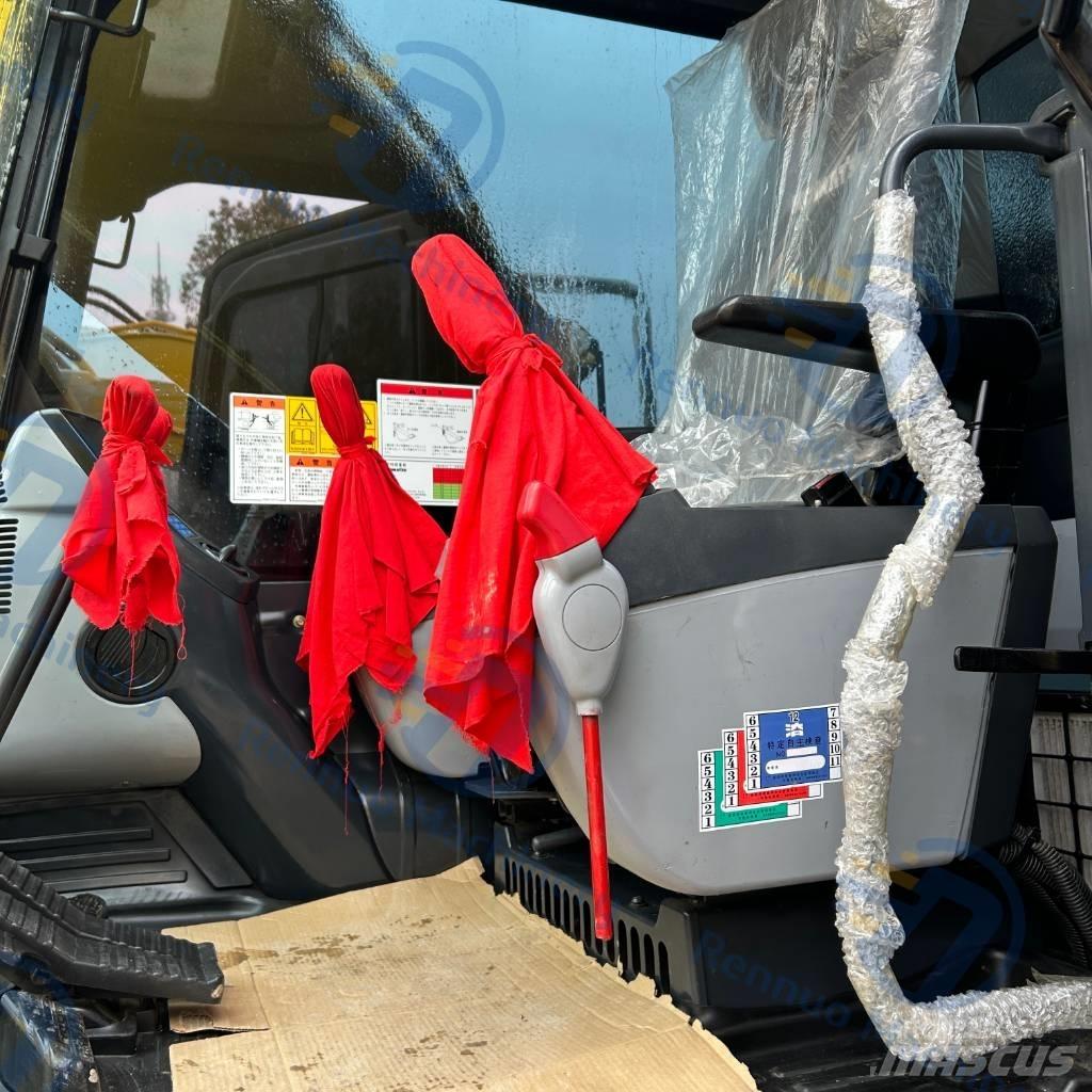 Komatsu PC200-8 Bageri gusjeničari