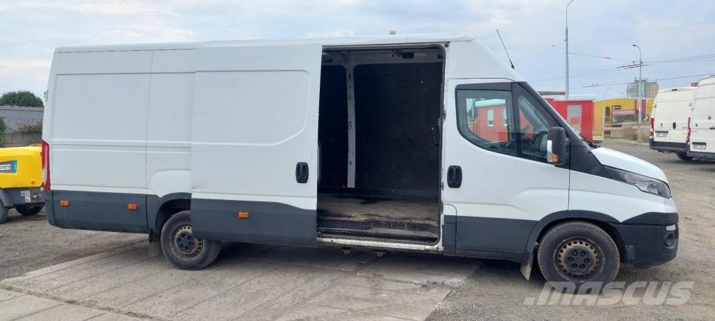 Iveco 35-180 Dostavna vozila / kombiji
