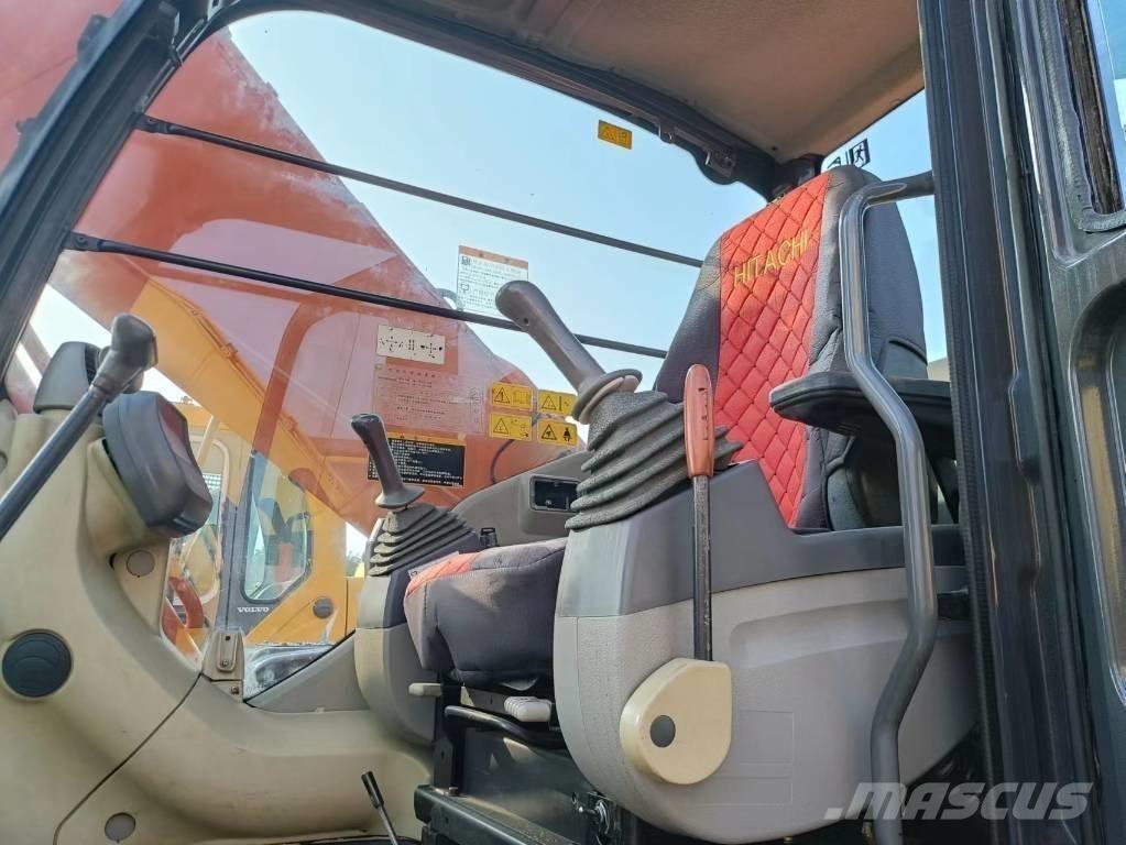 Hitachi ZX 250 LC Bageri gusjeničari
