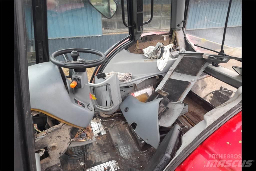 Valtra T202 Traktori