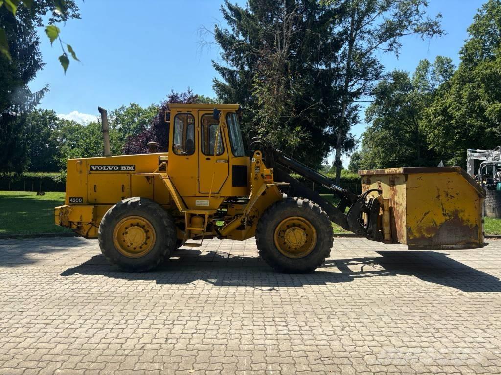 Volvo BM 4300 Utovarivači na kotačima