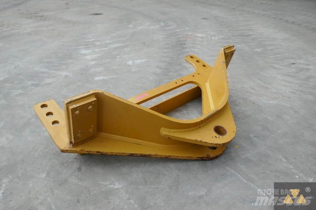 CAT 140M3 Drawbar Transport – ostalo