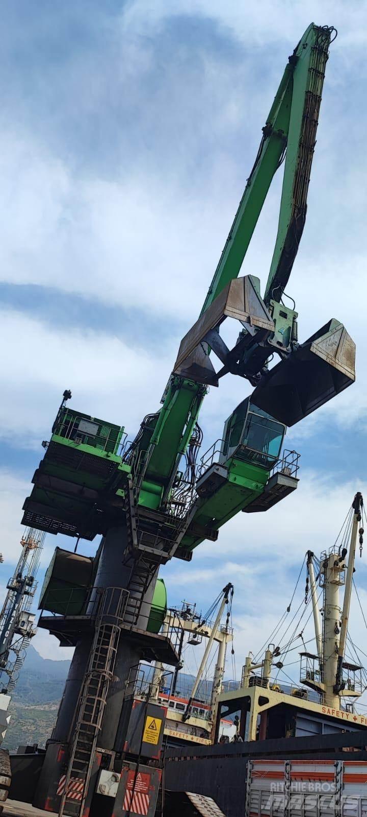 Sennebogen 880 Bageri za manipuliranje materijalom / otpadom