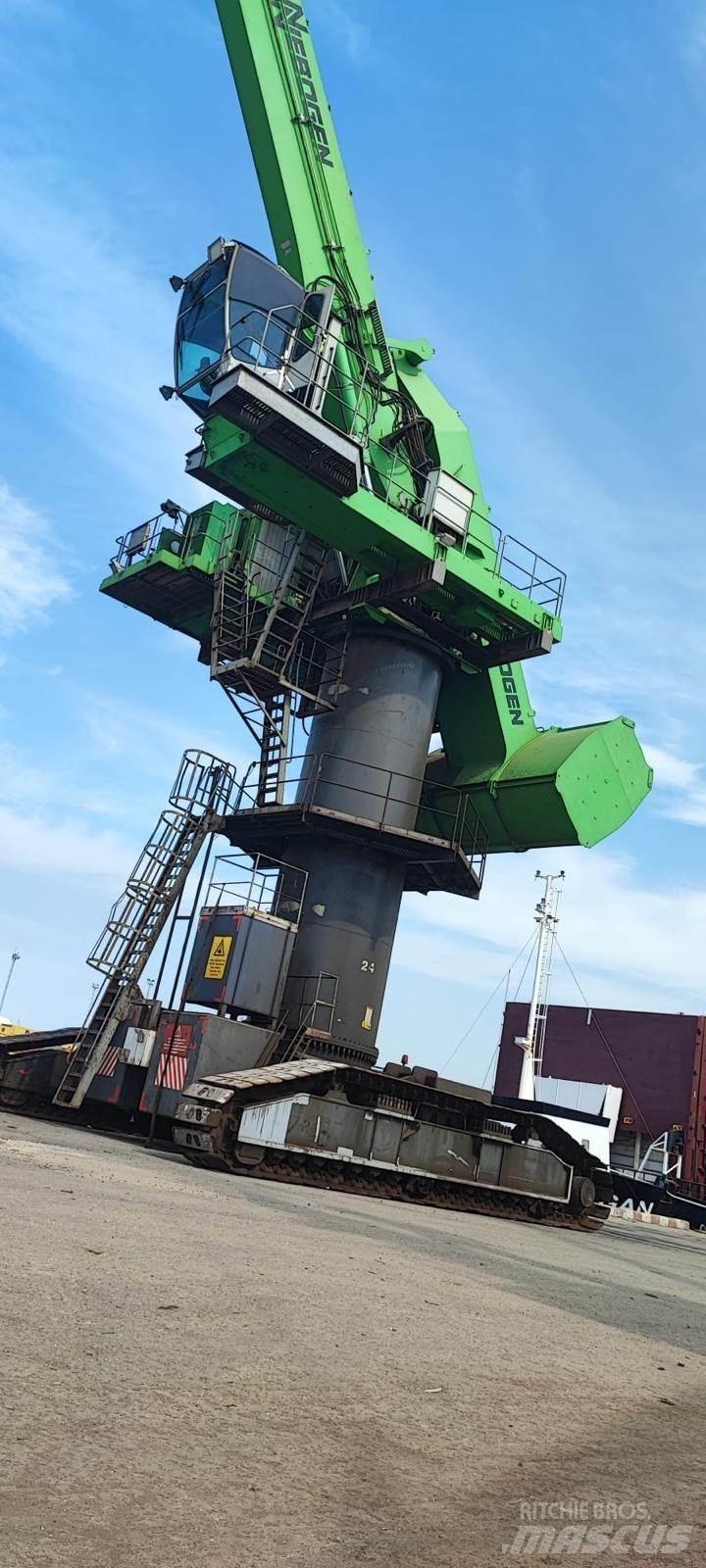 Sennebogen 880 Bageri za manipuliranje materijalom / otpadom