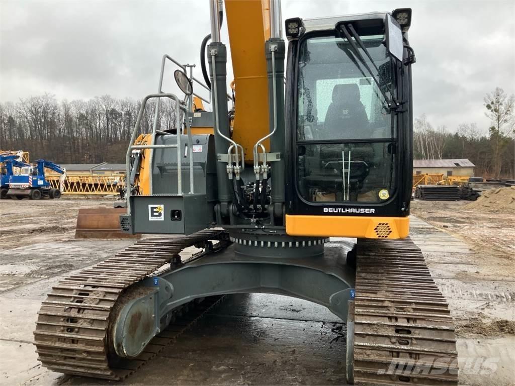 Liebherr R924 Bageri gusjeničari