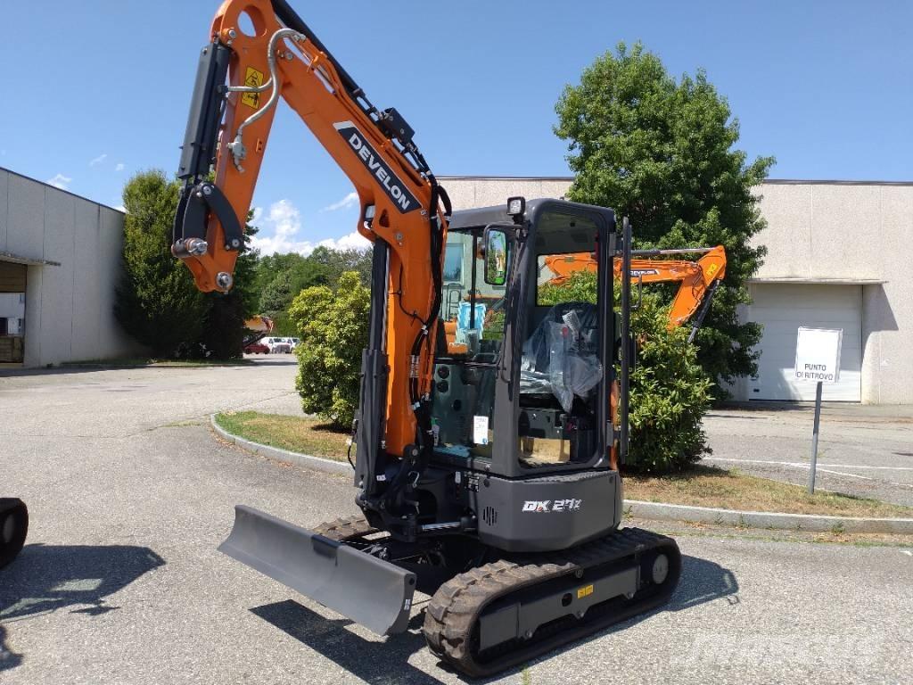 Develon DX 27 Z-7 Mini bageri <7t
