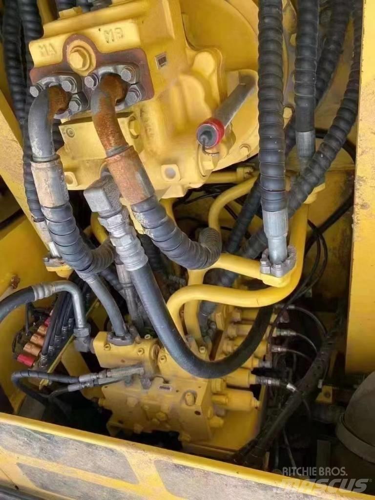 Komatsu pc360 Bageri gusjeničari