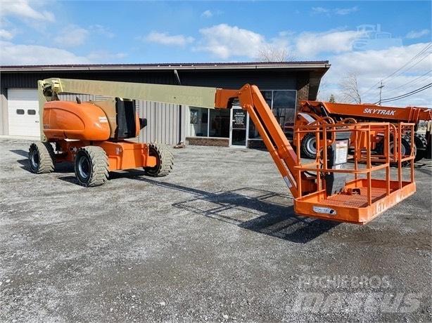 JLG 800 AJ Zglobne podizne platforme