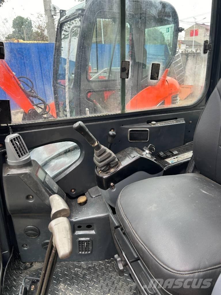 Hitachi ZX 60 Mini bageri <7t