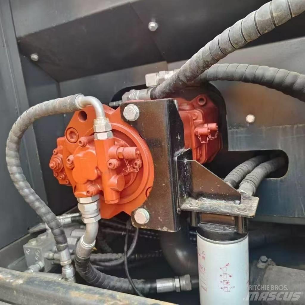 Hyundai 220-9S Bageri gusjeničari