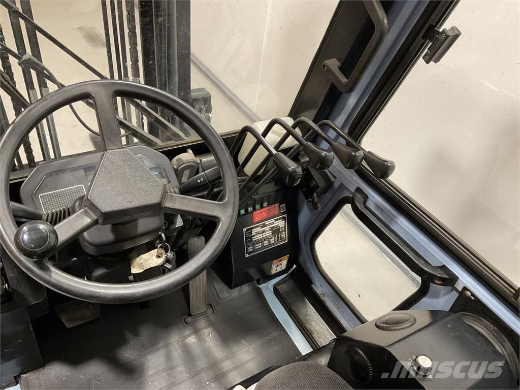 Utilev UT30P Dizelski viličari