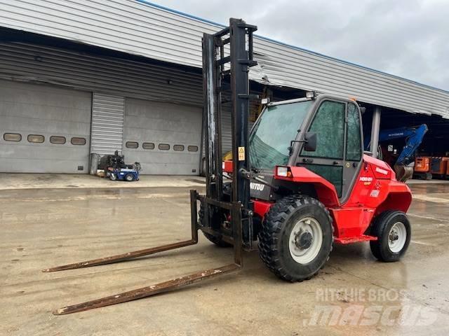 Manitou M 30.2 Terenski viličar