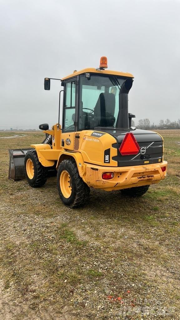 Volvo L 30 G Utovarivači na kotačima
