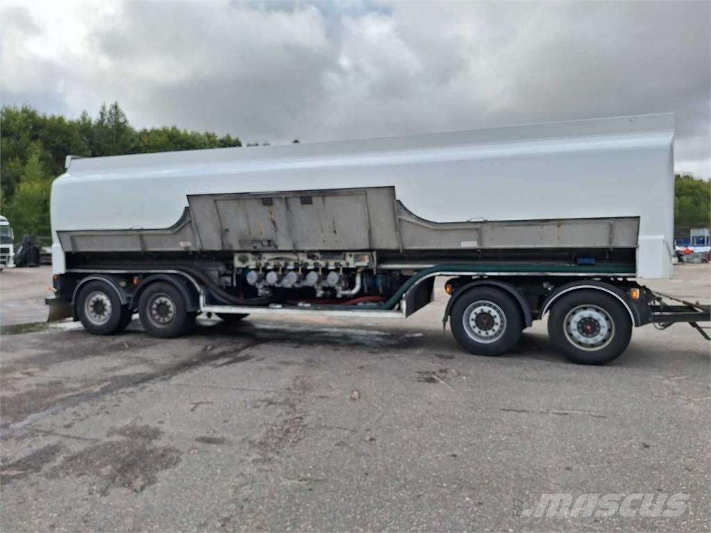  SAF/Mattila MS4 Tank prikolice
