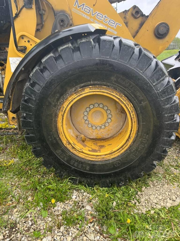 CAT 926M Utovarivači na kotačima