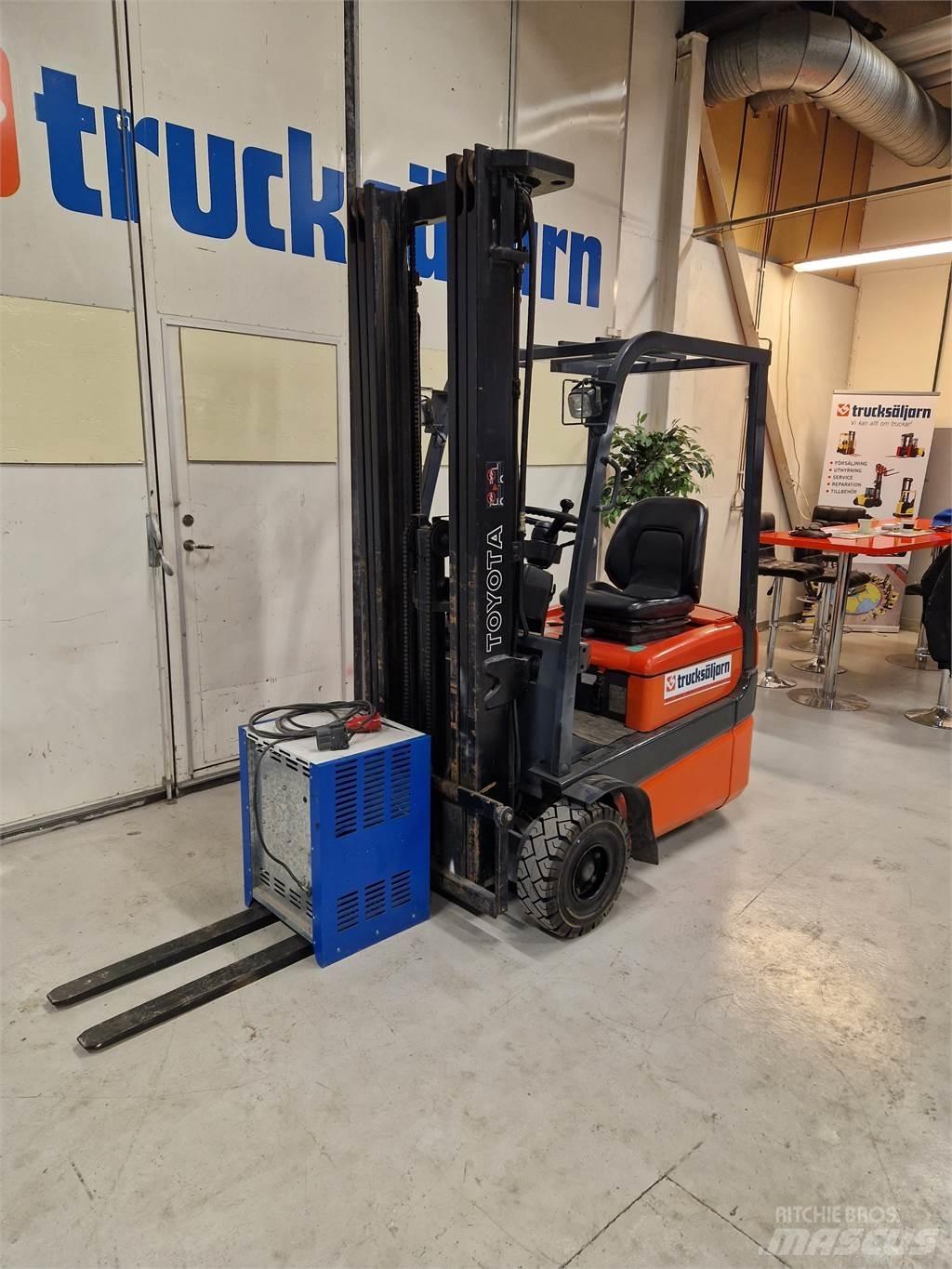 Toyota FBESF15 Električni viličari