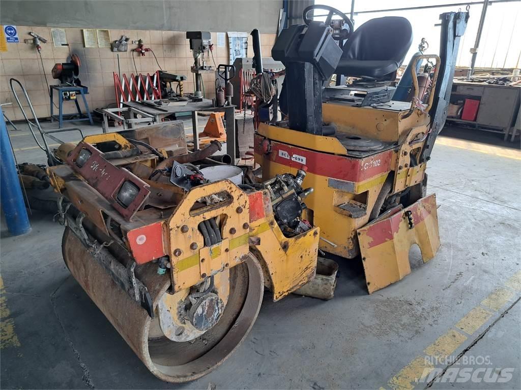 Dynapac CC102 Ostalo