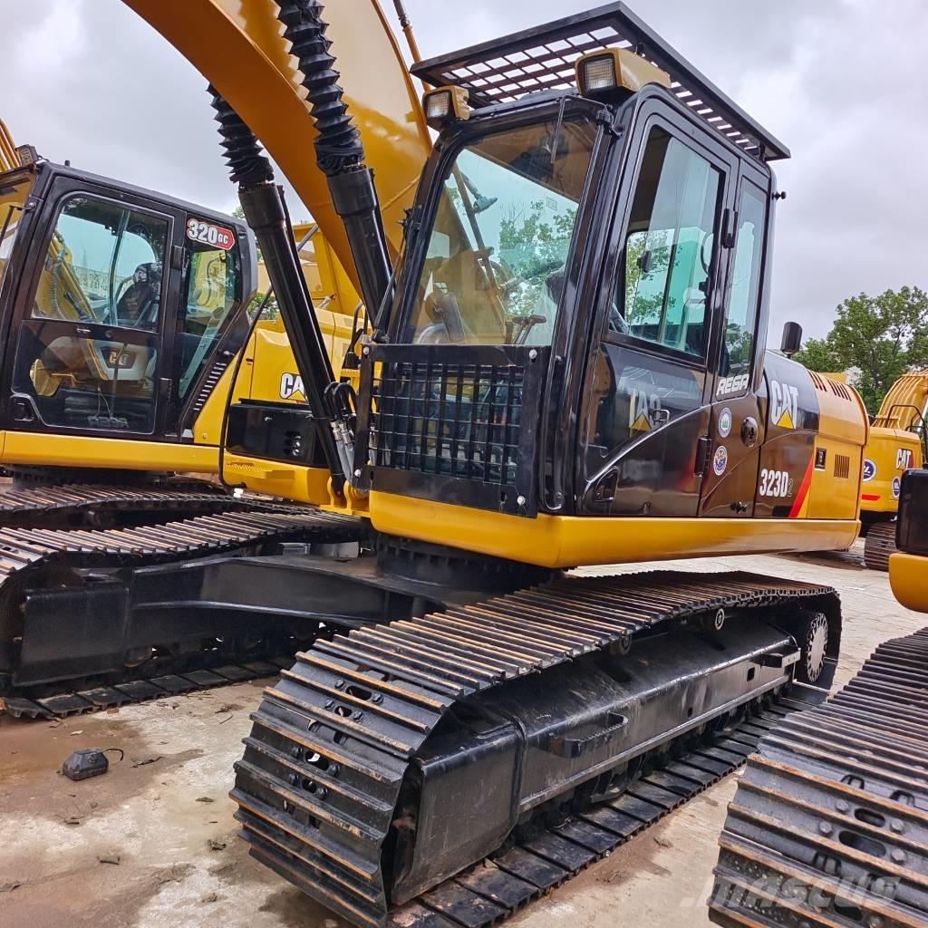 CAT 323 D Bageri gusjeničari