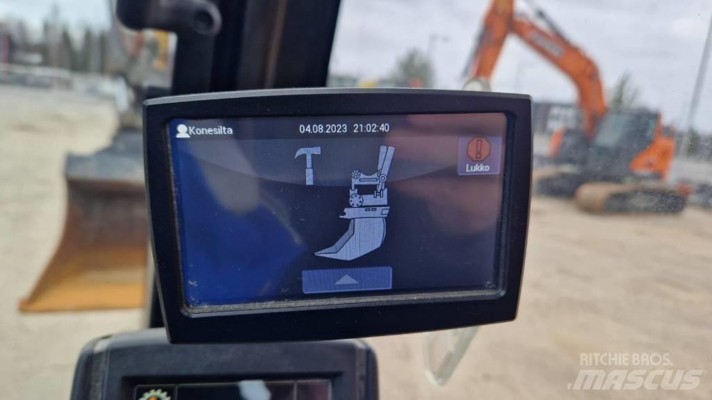 JCB JZ 140 LC Bageri gusjeničari
