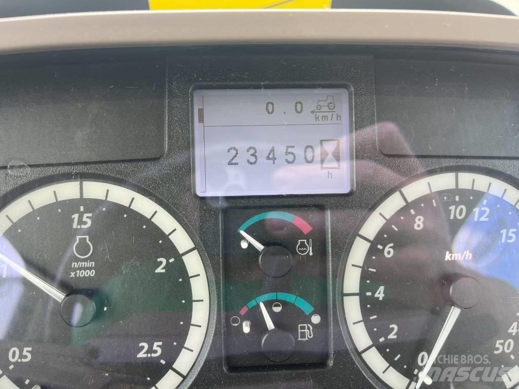 John Deere 6115 M Traktori