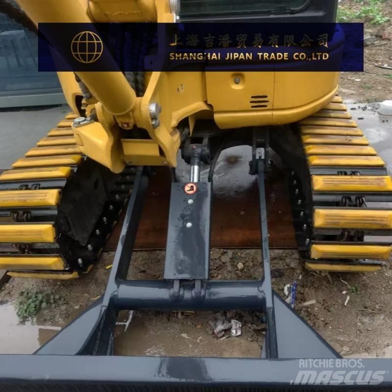 Komatsu PC 35 MR Mini bageri <7t