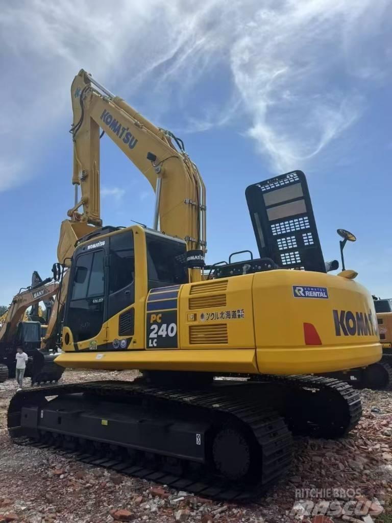Komatsu 240LC-8 Bageri gusjeničari