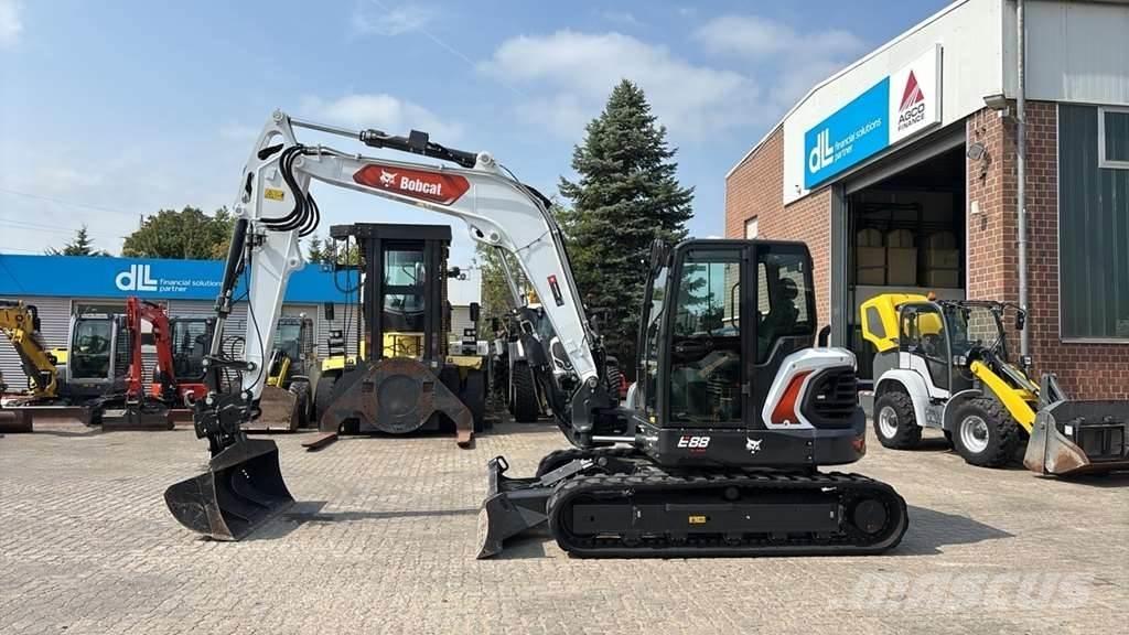 Bobcat E88 Specijalni kopači