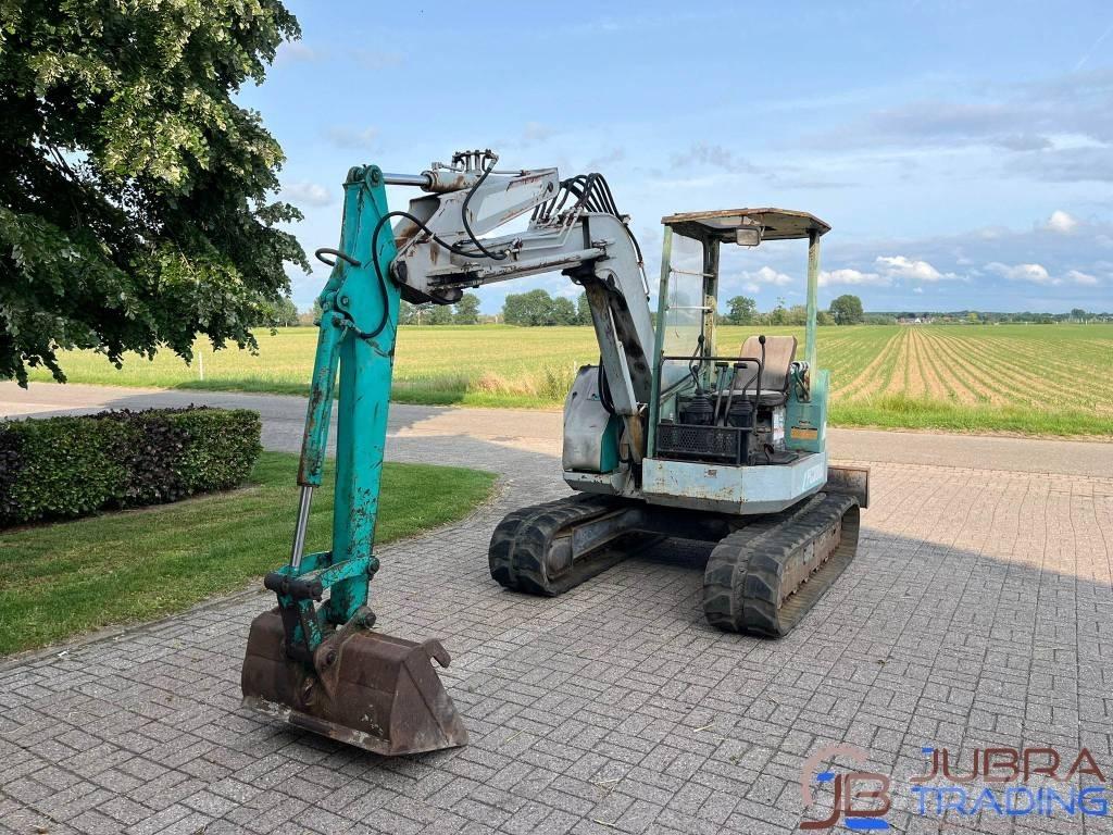 Komatsu PC38UU-1 Mini bageri <7t