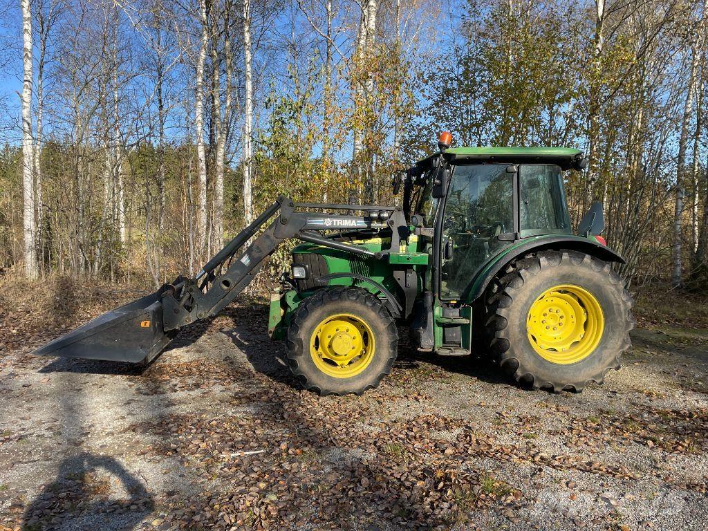 John Deere 5720 Traktori