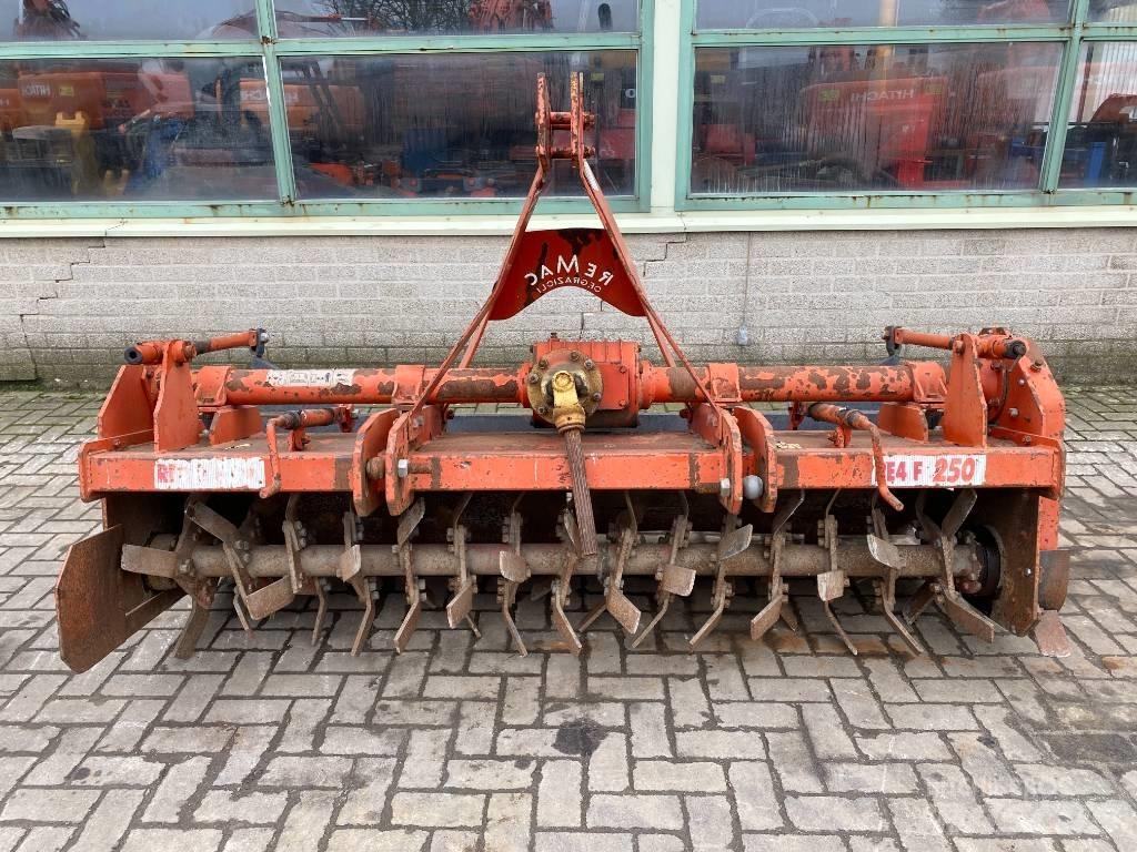  Grazioli RE 4 F 250 Poljoprivreda – ostalo