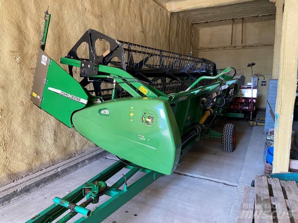 John Deere T 660 Kombajni