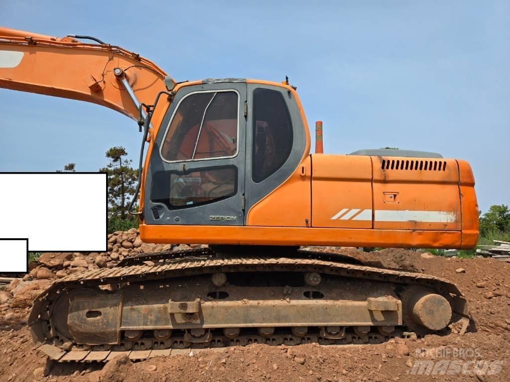 Doosan DX 220 LCA Bageri gusjeničari