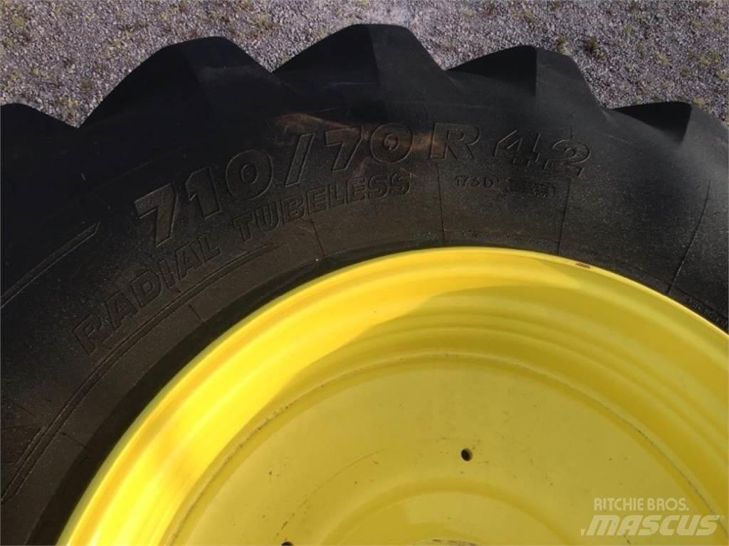 Michelin 710/70R42 Gume, kotači i naplatci