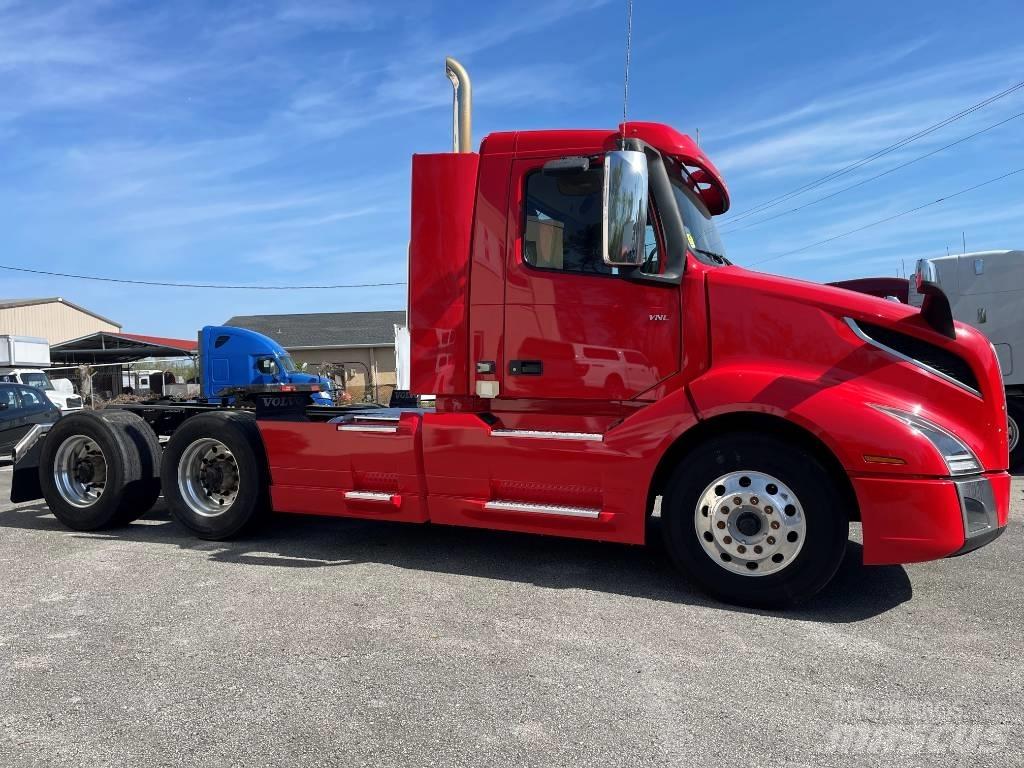Volvo VNL64T300 Traktorske jedinice