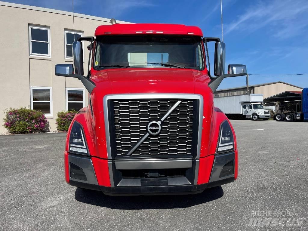 Volvo VNL64T300 Traktorske jedinice