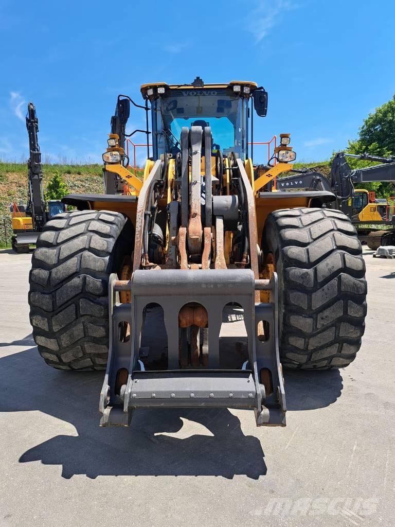 Volvo L 220 H Utovarivači na kotačima