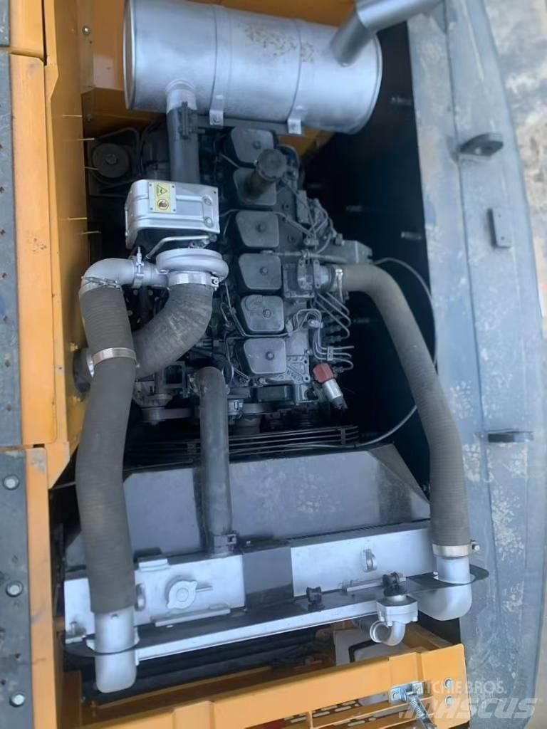 Hyundai R220LC-9S Bageri gusjeničari