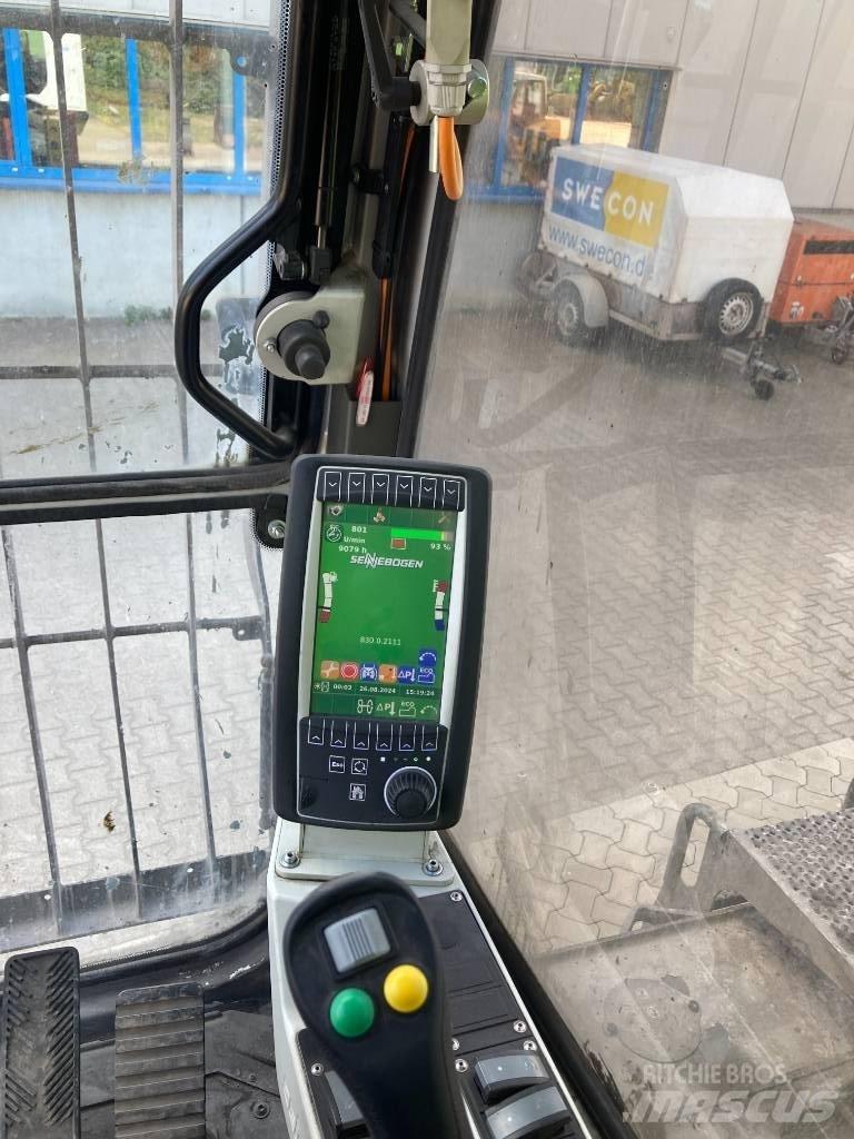 Sennebogen 830 M Bageri za manipuliranje materijalom / otpadom