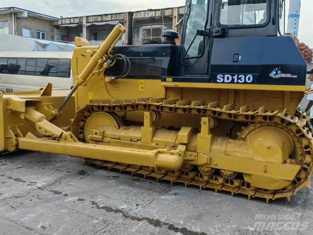Shantui SD 13 Buldožeri gusjeničari
