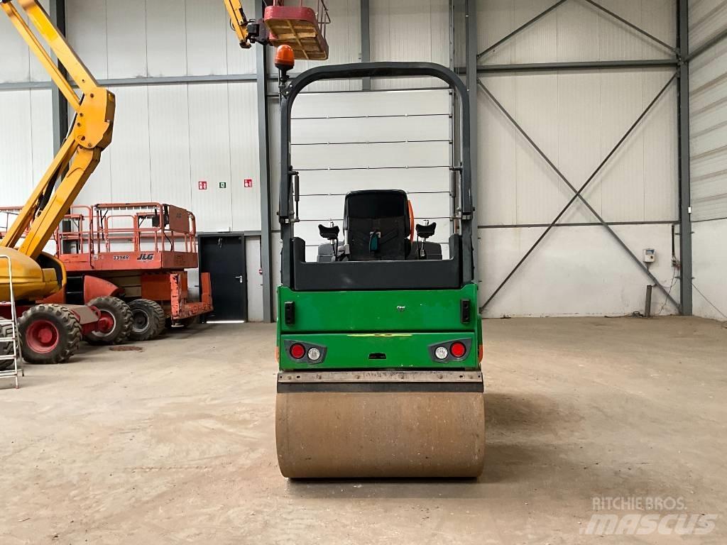 Bomag BW 135 AD-5 Valjci sa dvojnim bubnjem